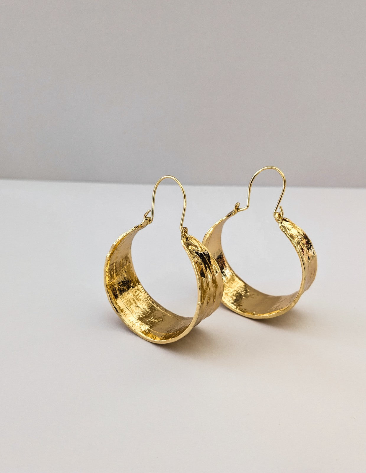 chunky wide hoop earrings